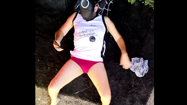 フェチスターbad wolf28がポルノサイトで公開カメラを使った本物のエロショーを制作