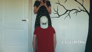 Mistress orders to lick pussy to orgasm while reading a book, cunnilingus in the office –Facesitting